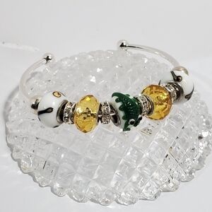 Silvertone beaded cuff bracelet lizard glass rondelle faceted beads